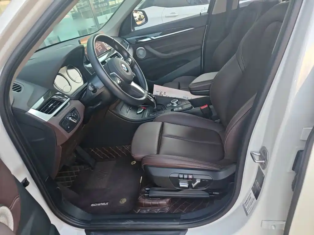 BMW X1 — миниатюра 15