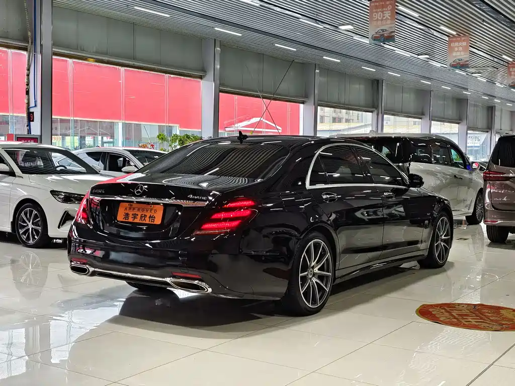 MERCEDES-BENZ S CLASS