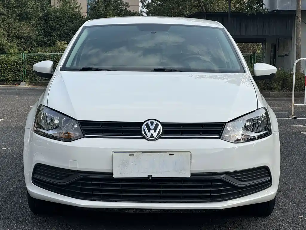 Volkswagen Polo — миниатюра 4