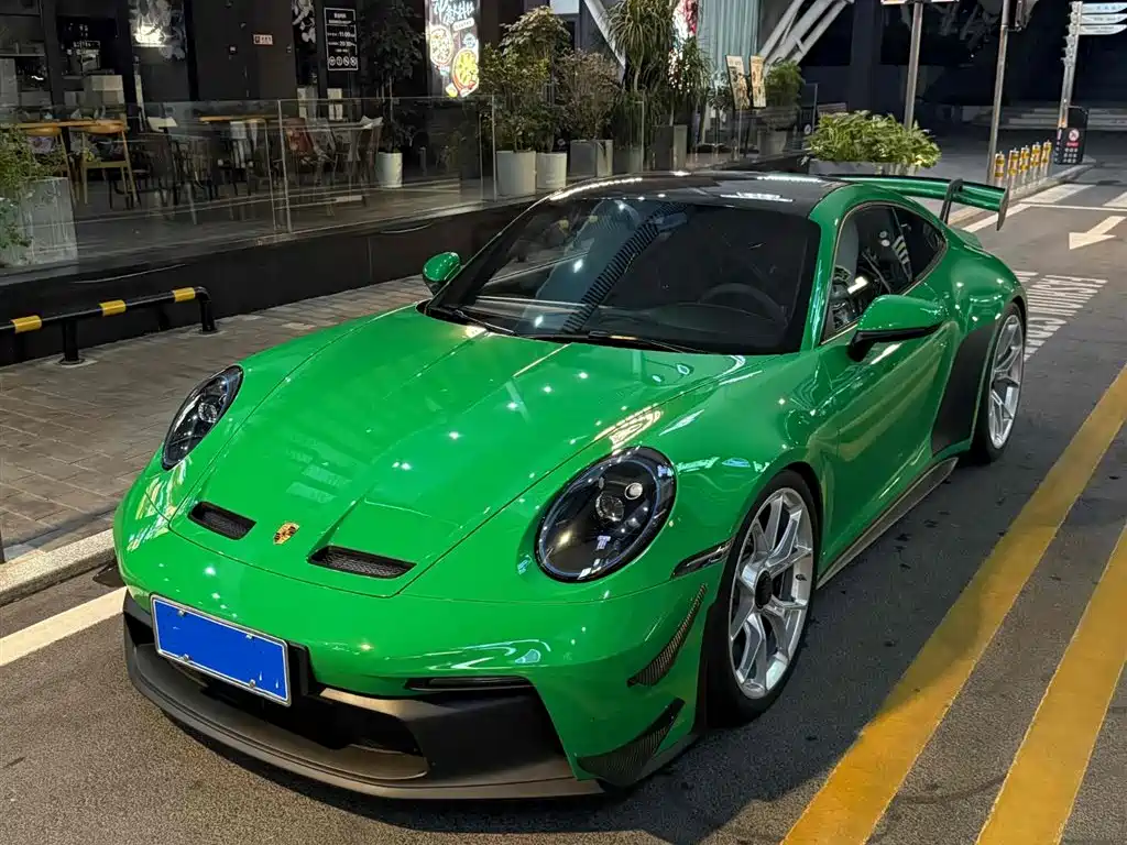 Porsche 911 2025