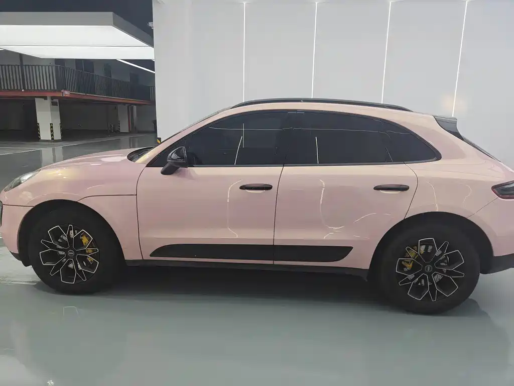 Porsche Macan — миниатюра 5