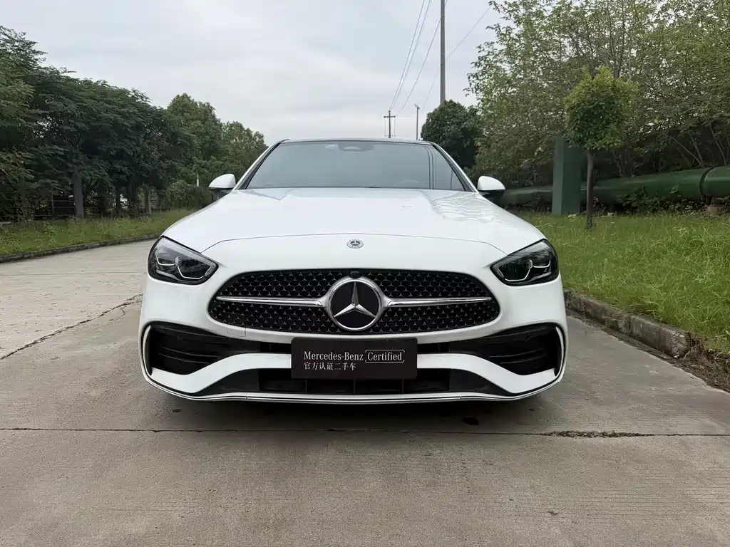Mercedes-Benz C-Class — миниатюра 3