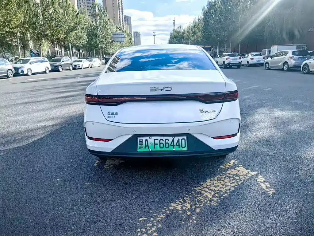BYD Qin PLUS — миниатюра 8