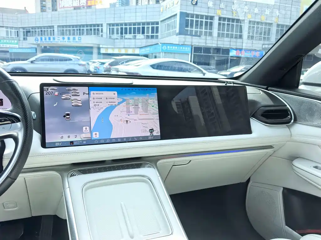 XPeng G9 — миниатюра 8