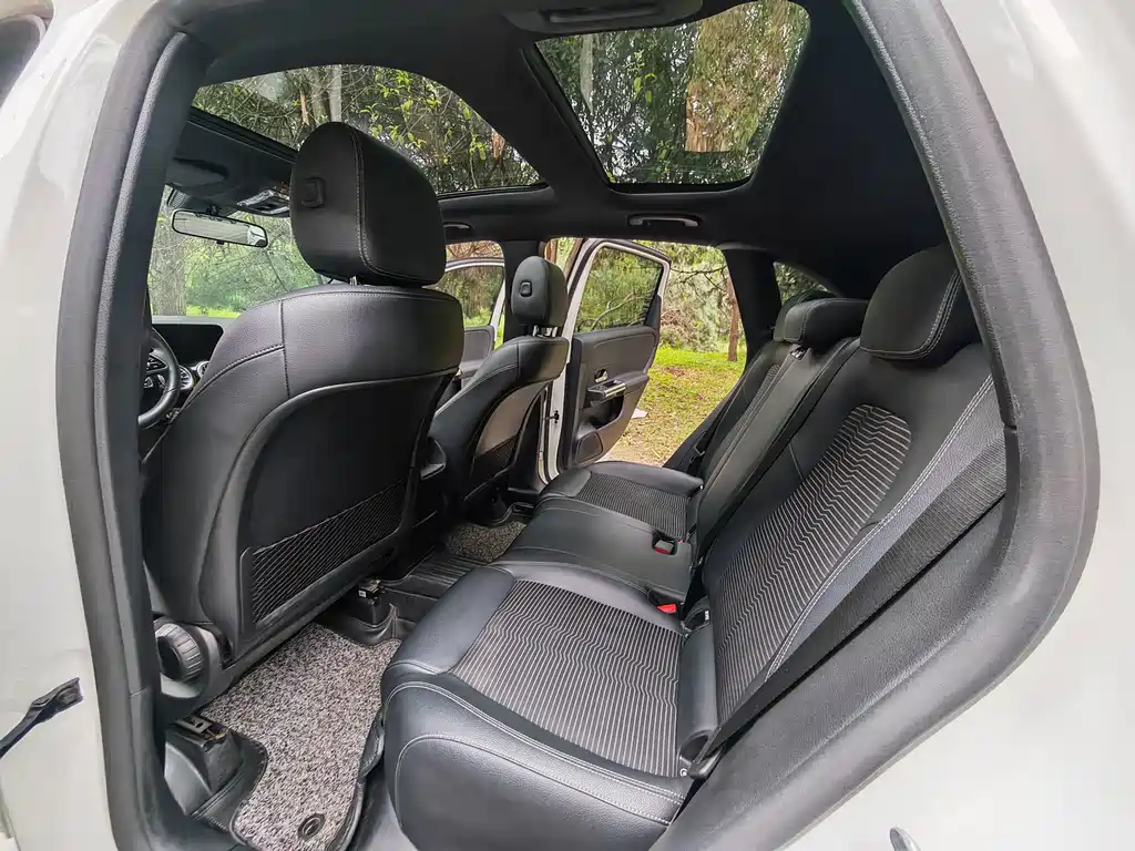 Mercedes-Benz B-Class — миниатюра 5