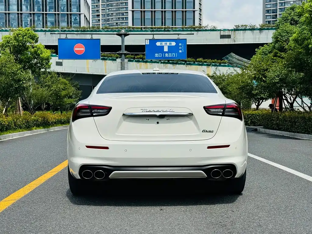 Maserati Ghibli — миниатюра 15