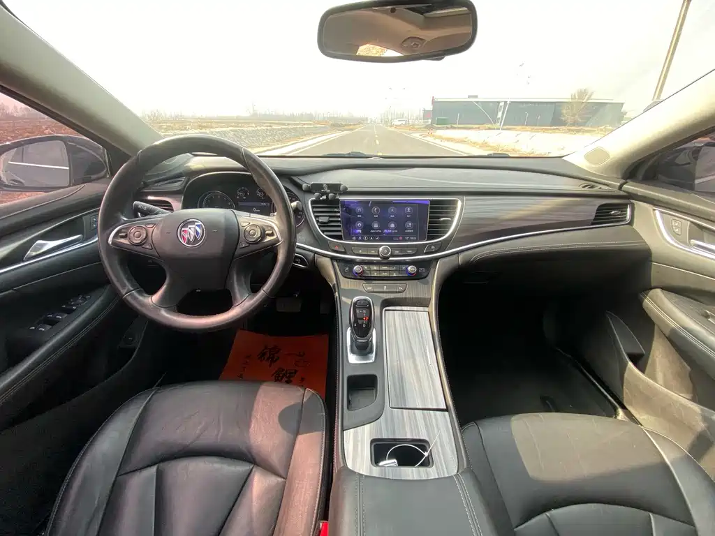 Buick LaCrosse — миниатюра 9