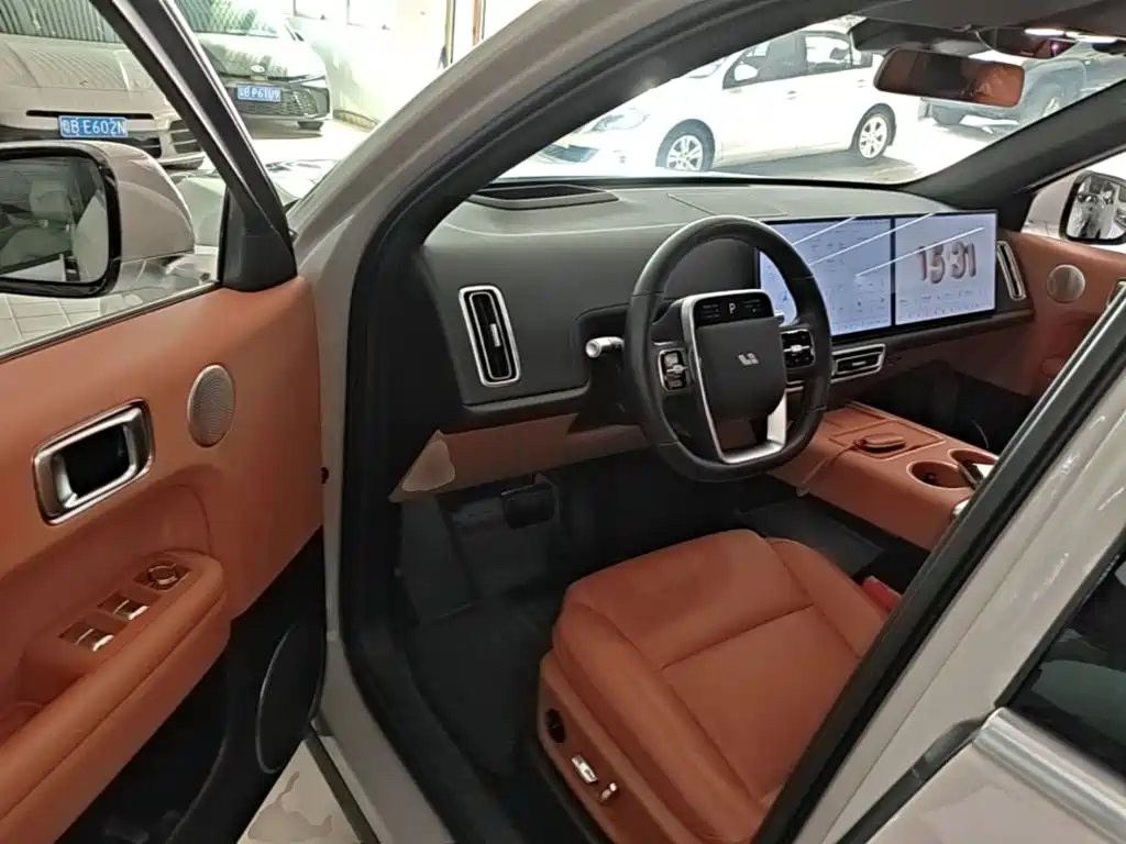 Li Auto Li L6 — миниатюра 16