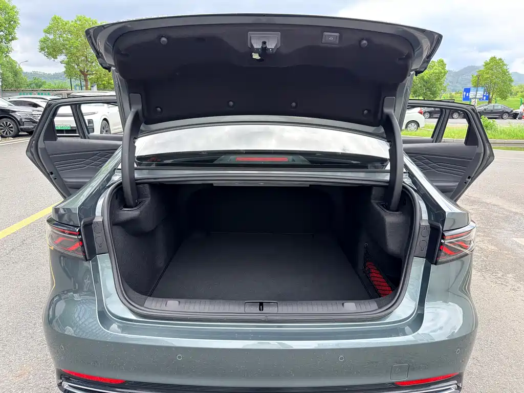 Chery Arrizo 8 PRO — миниатюра 14