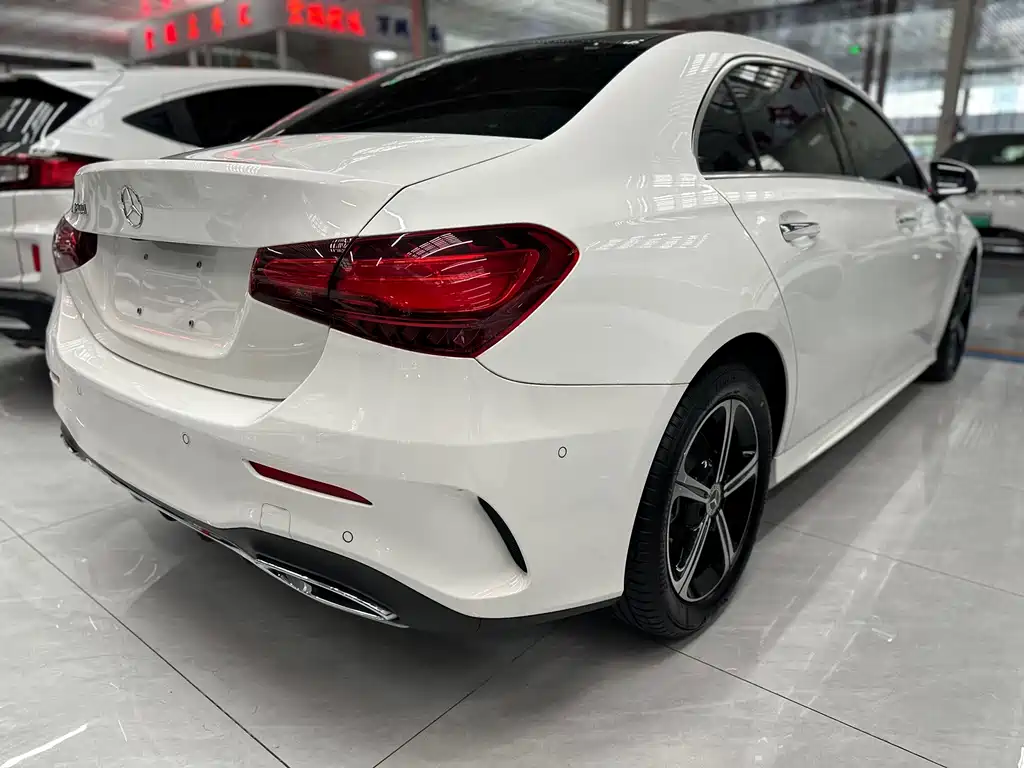 Mercedes-Benz A-Class — миниатюра 15