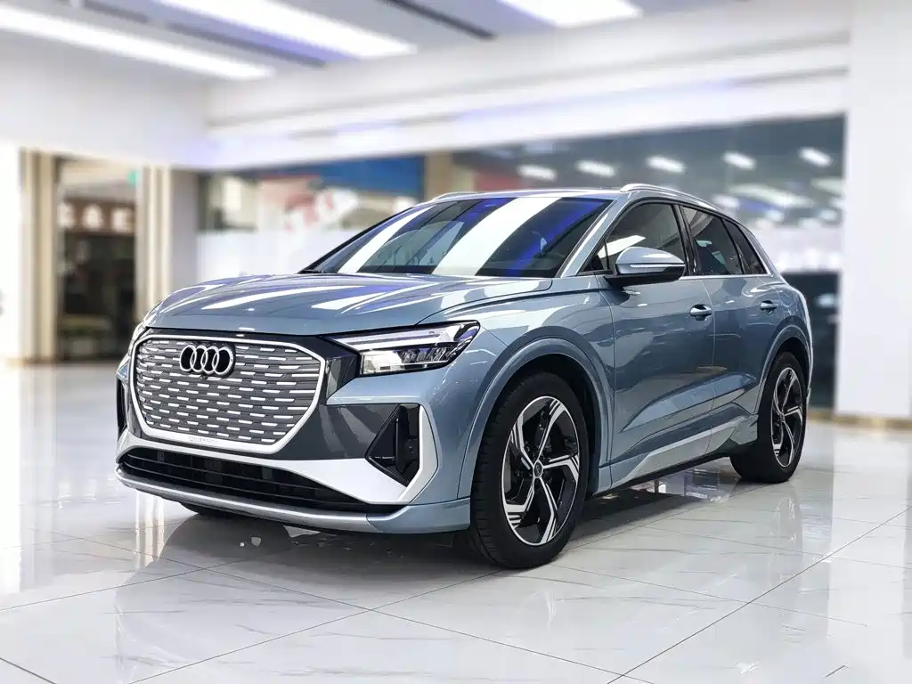 Audi Q4 e-tron — миниатюра 2