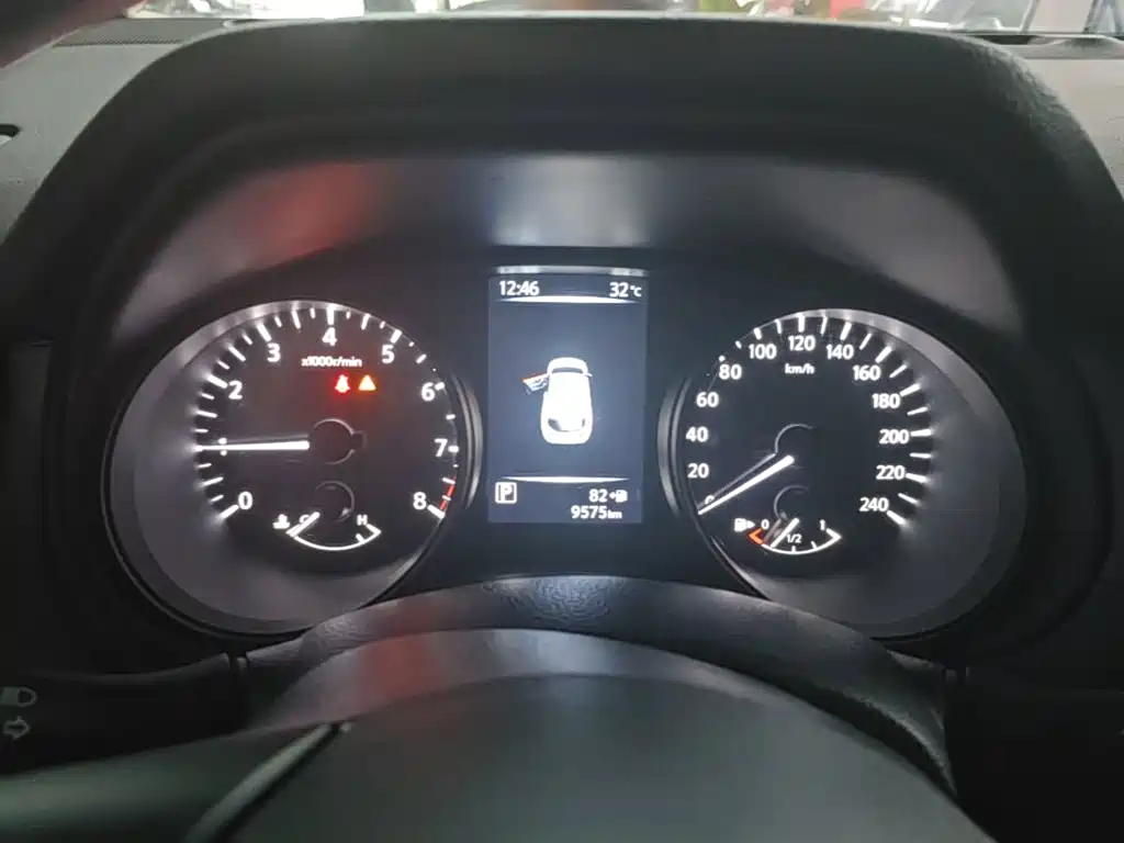 Nissan Qashqai — миниатюра 12