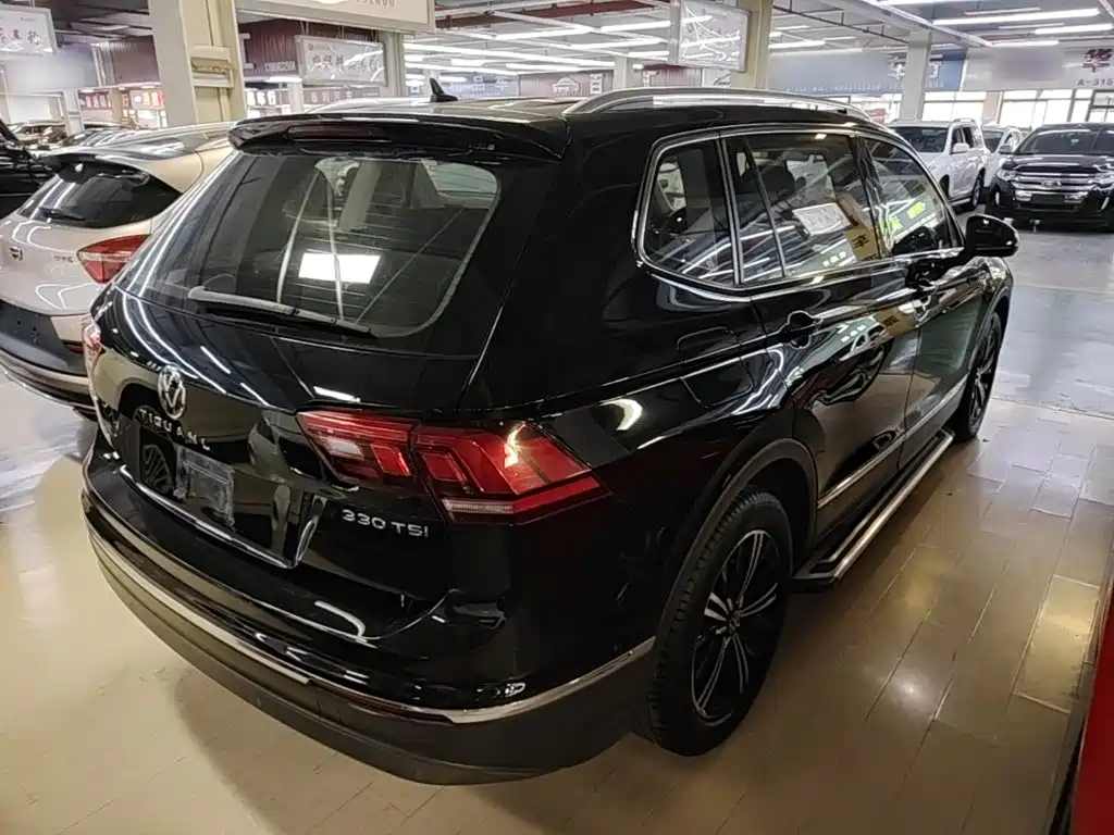 Volkswagen Tiguan L — миниатюра 7