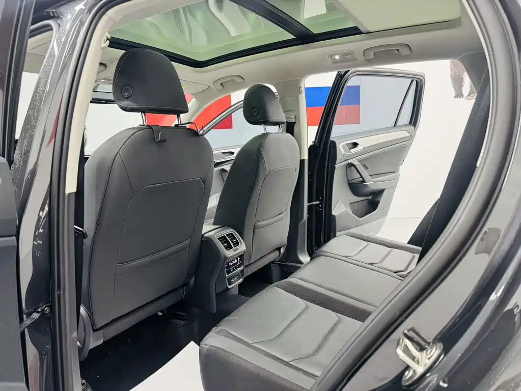 Volkswagen Tayron — миниатюра 6