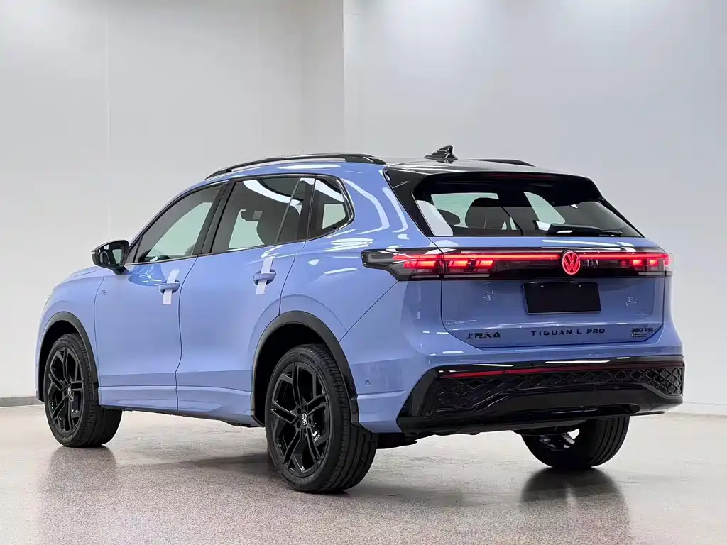 Volkswagen Tiguan L — миниатюра 6