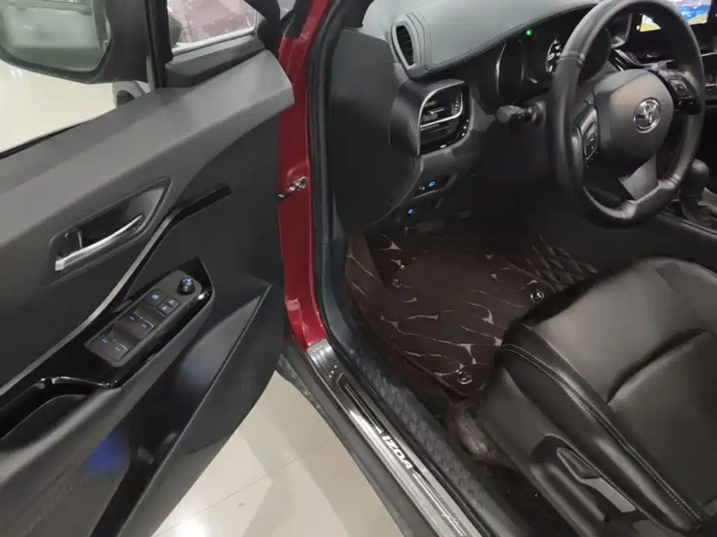 Toyota IZOA — миниатюра 16