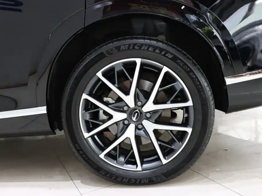 GAC Motor Trumpchi GS8 — миниатюра 21
