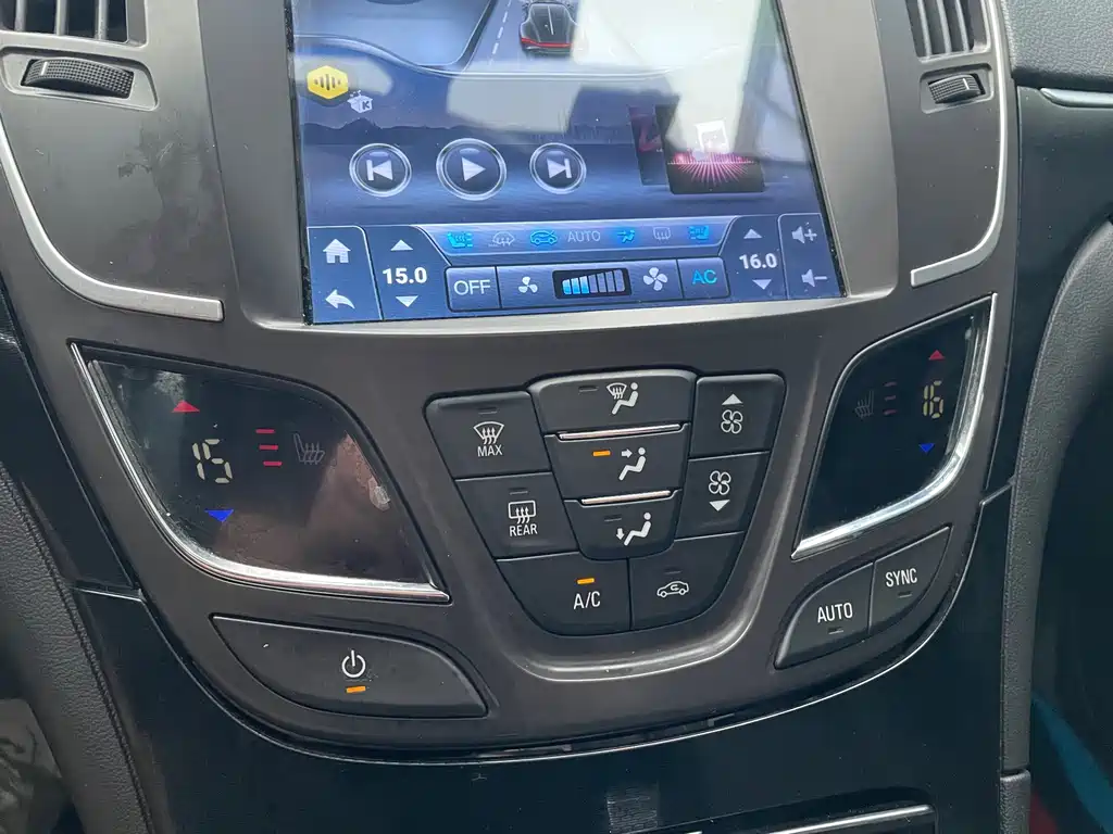 Buick Regal — миниатюра 11