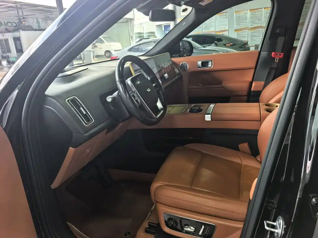 Li Auto Li L8 — миниатюра 6