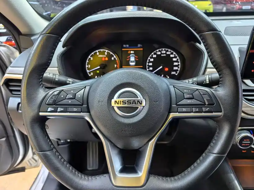 Nissan Teana — миниатюра 11