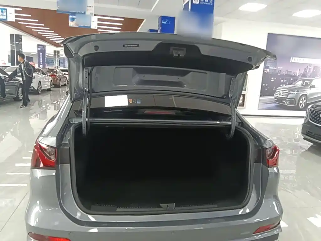 Roewe i5 — миниатюра 19