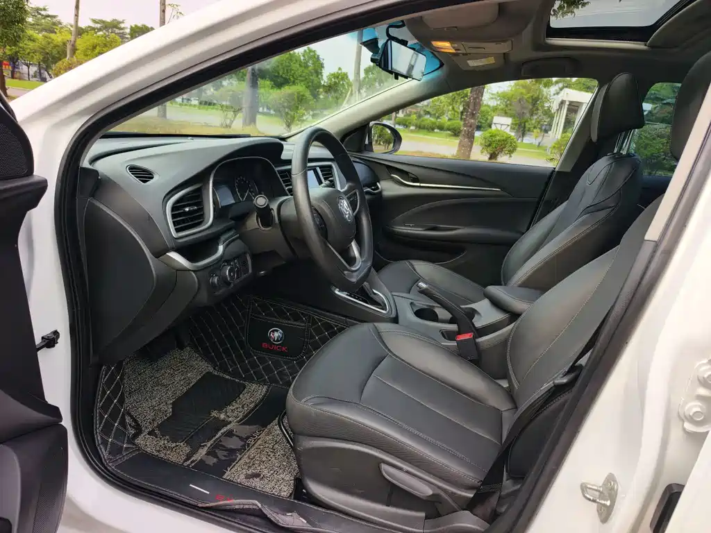 Buick Excelle — миниатюра 4