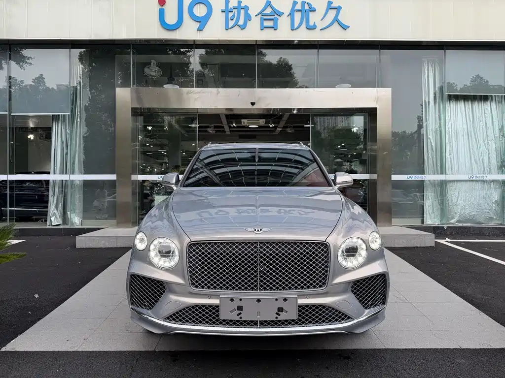 Bentley Bentayga — миниатюра 2