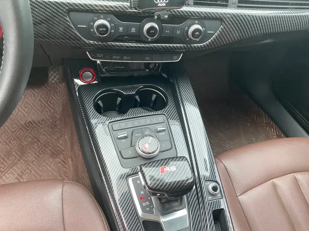 Audi A4L — миниатюра 4
