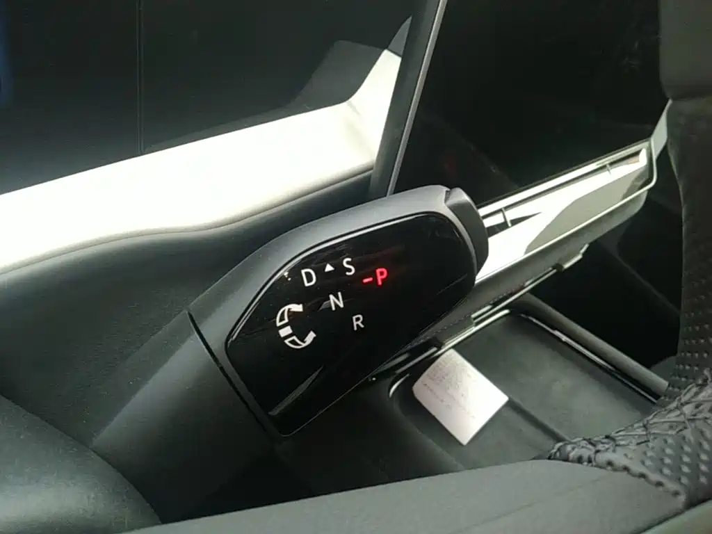 Volkswagen Teramont — миниатюра 14