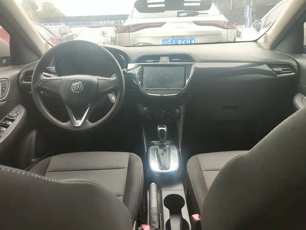 Buick Excelle — миниатюра 8