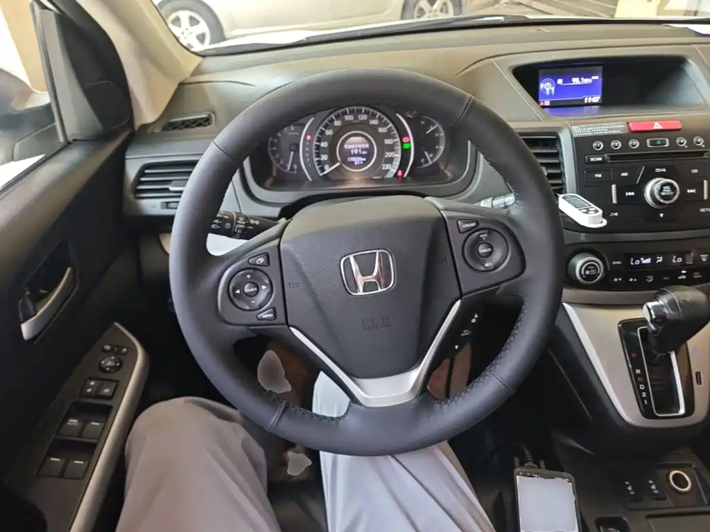 Honda CR-V — миниатюра 11