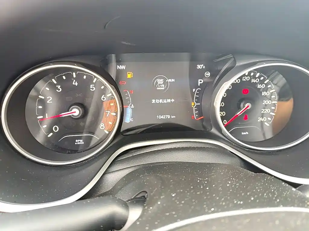 Jeep Compass — миниатюра 12