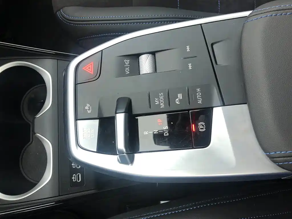 BMW X1 M35Li — миниатюра 11
