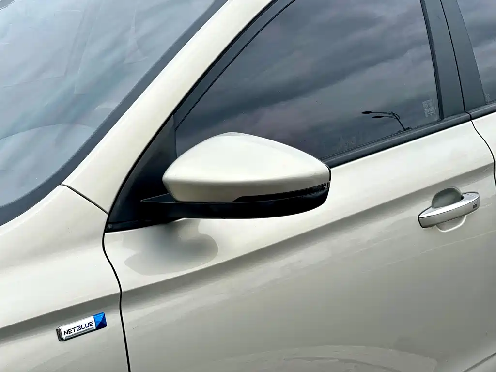 Roewe i5 — миниатюра 18