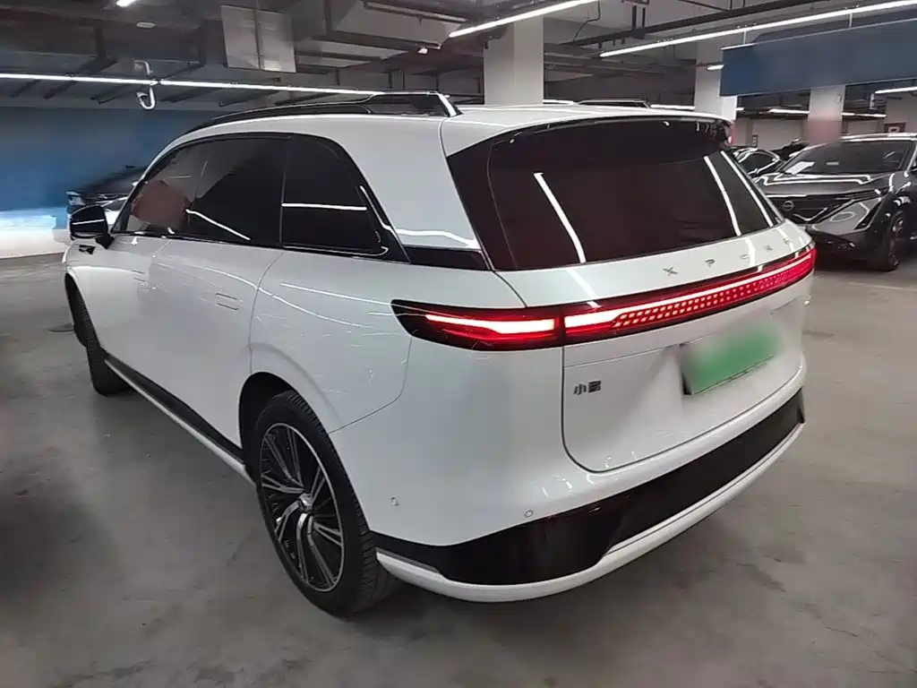 XPeng G9 — миниатюра 5