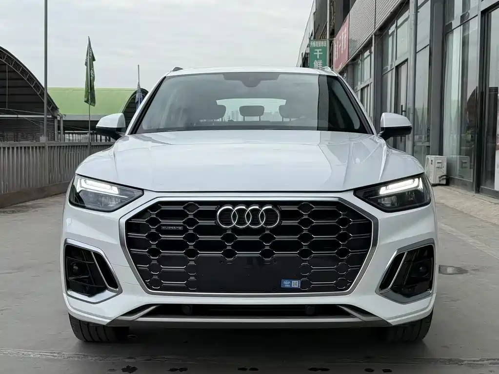Audi Q5L — миниатюра 3