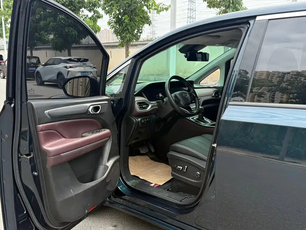 GAC Motor Trumpchi M6 — миниатюра 3