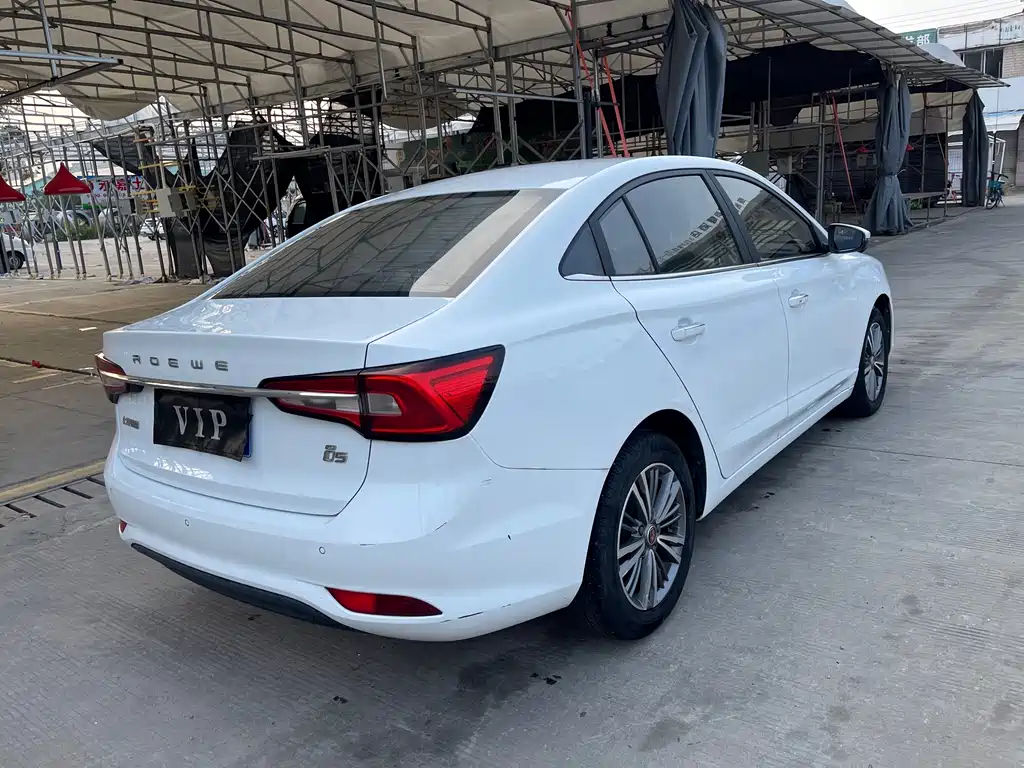 Roewe i5 — миниатюра 5