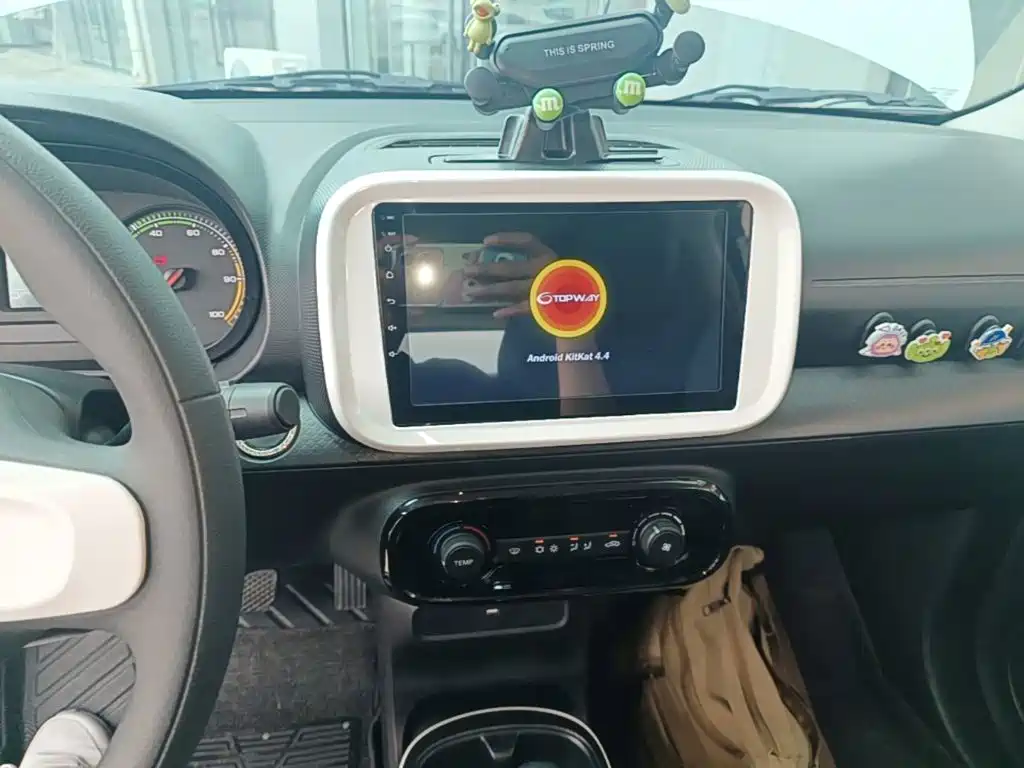 Roewe Clever — миниатюра 13