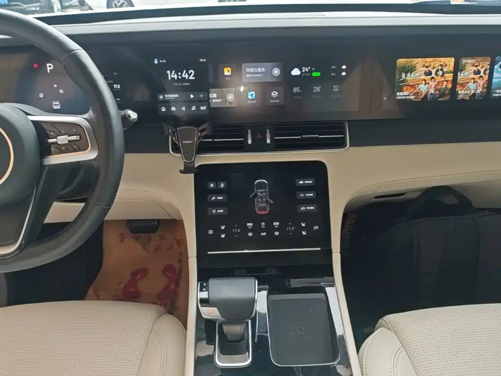 Li Auto Li ONE — миниатюра 13