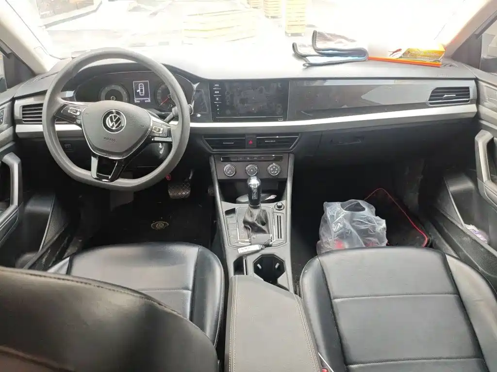 Volkswagen Lavida — миниатюра 5
