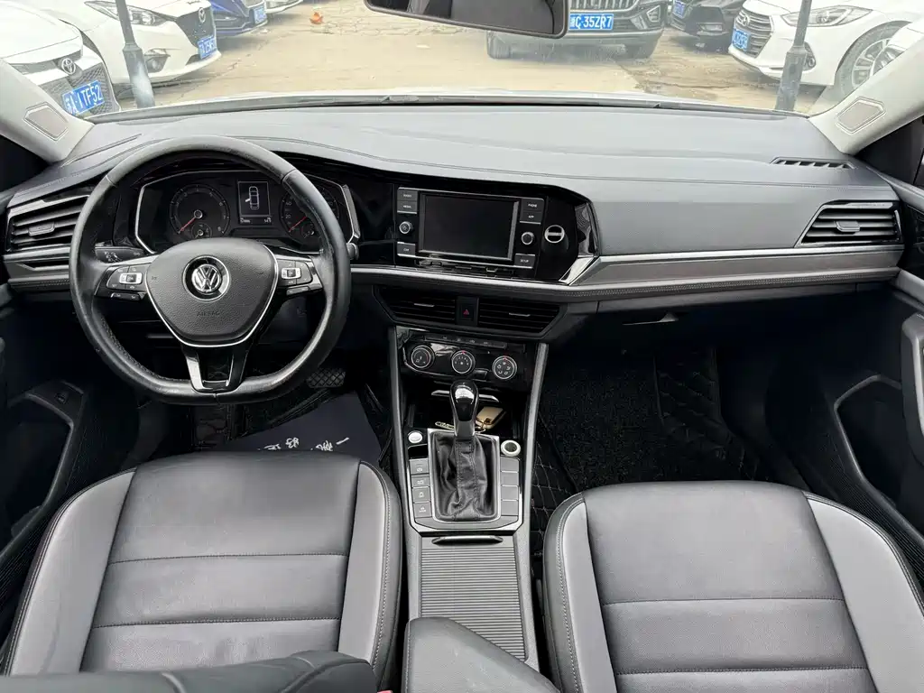 Volkswagen Sagitar — миниатюра 6