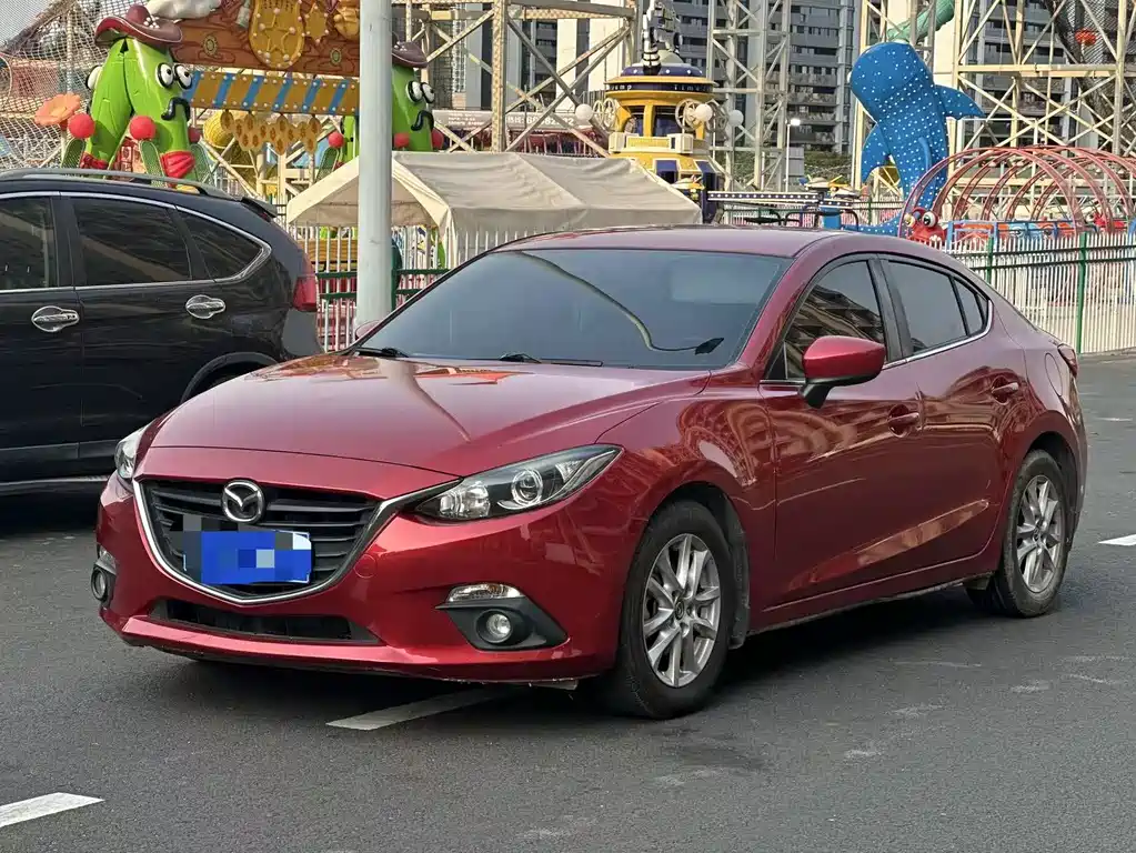Mazda 3 Axela 2016