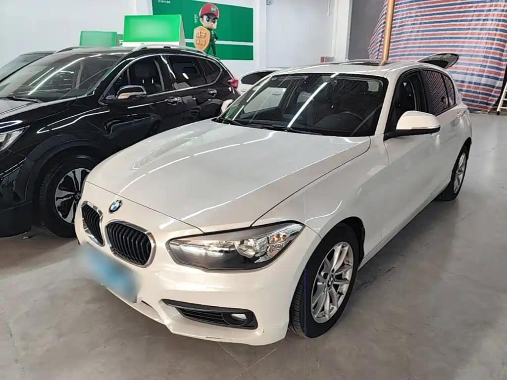 BMW 1 Series (Import) — миниатюра 2