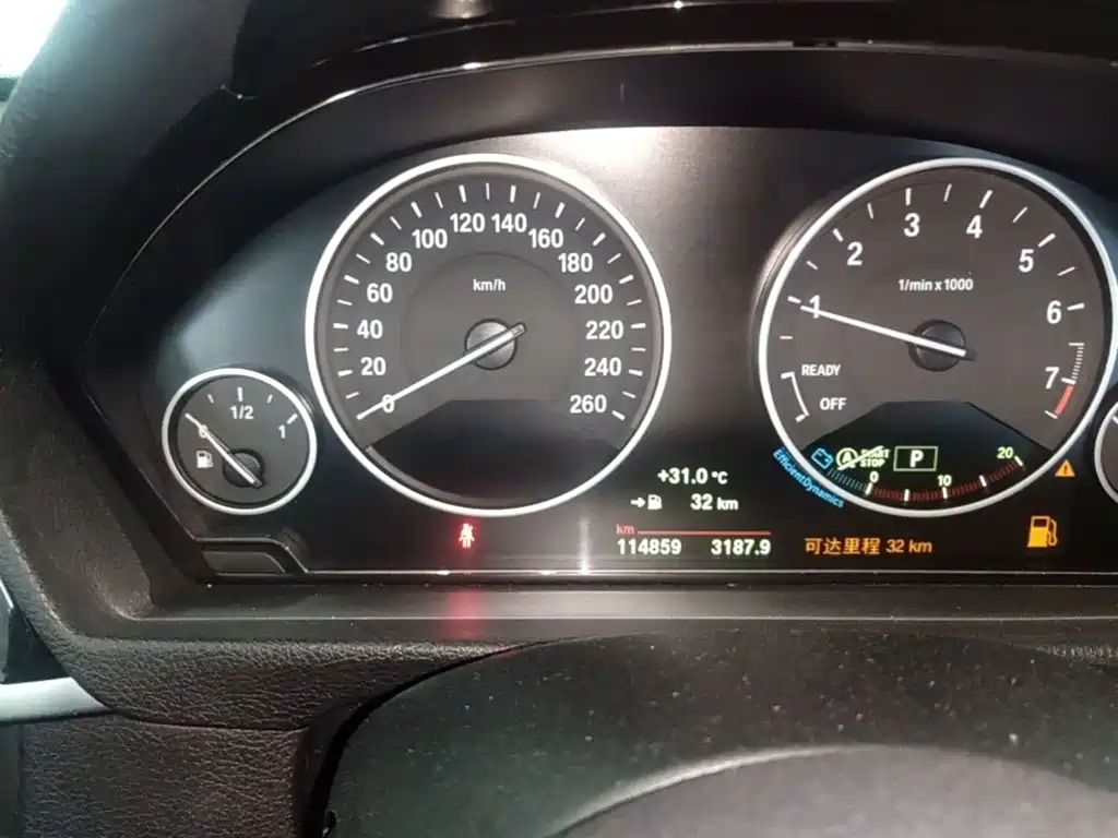 BMW 3 Series — миниатюра 12