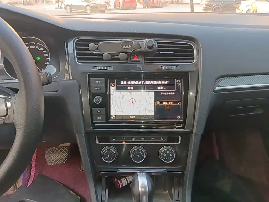 Volkswagen Golf — миниатюра 13