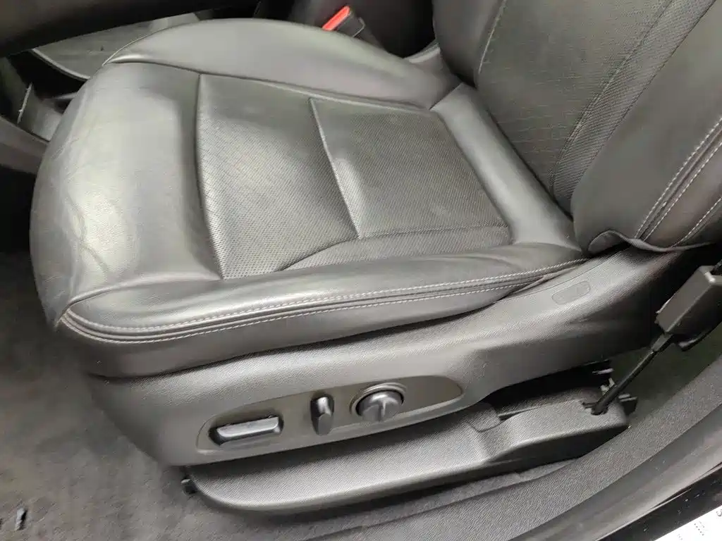 Buick Enclave — миниатюра 20