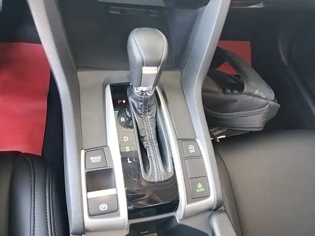 Honda Civic — миниатюра 14