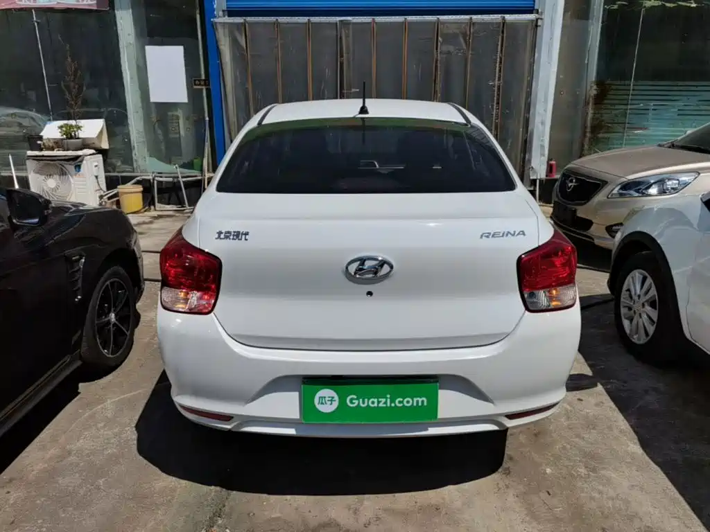 Hyundai Verna — миниатюра 6