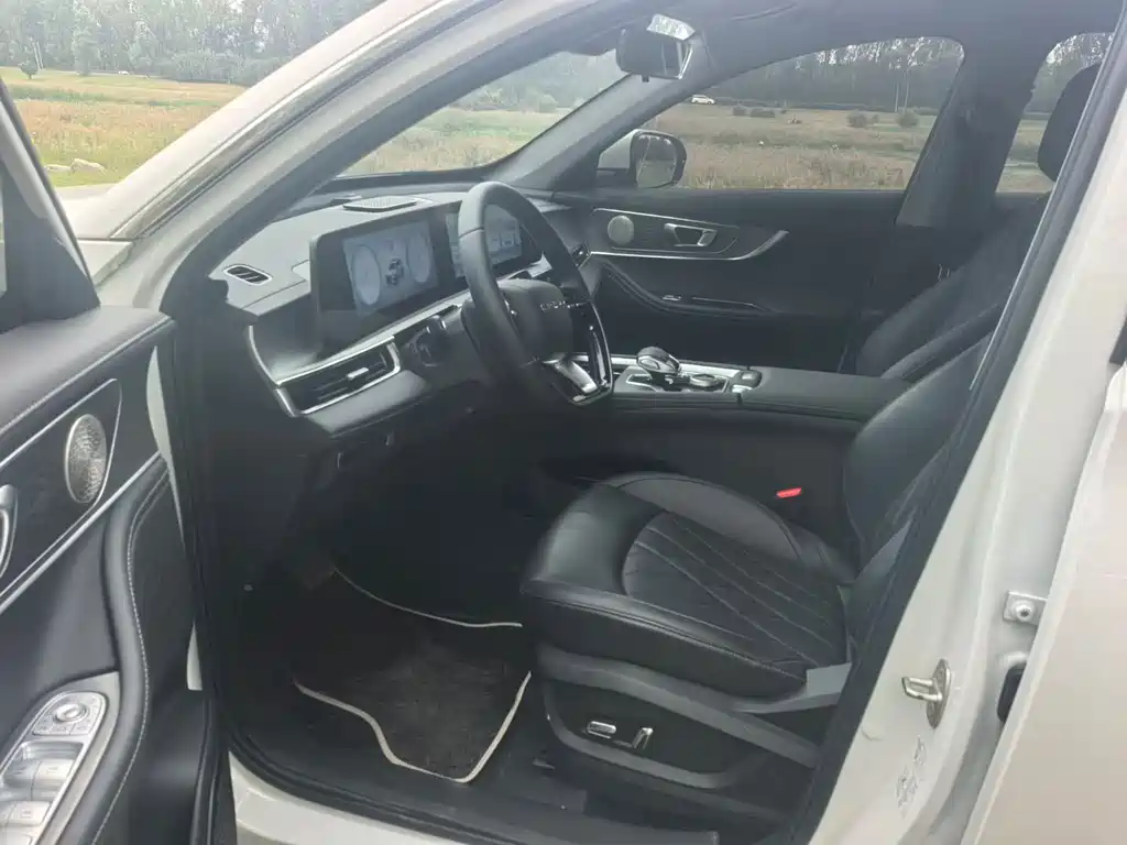 Chery Tiggo 8 PRO — миниатюра 5
